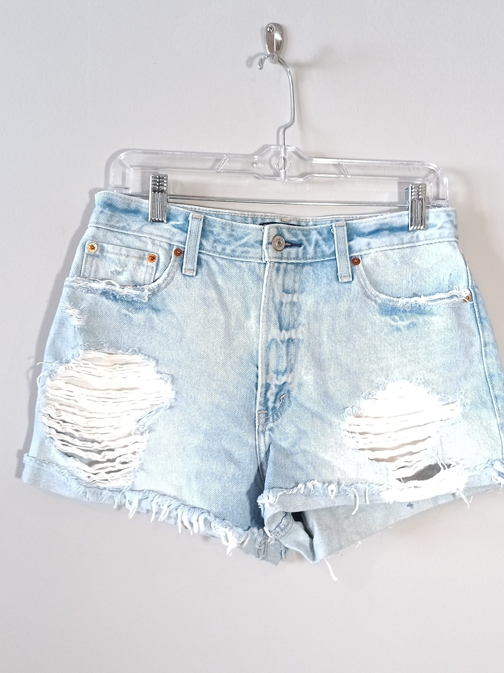 Abercrombie & Fitch Annie Light Blue Distressed Denim Cutoff High Rise  Shorts 6